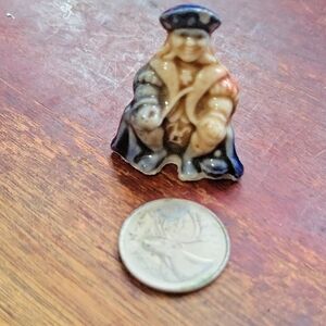 Red Rose Tea~ Eade England ~Old Jack Cole